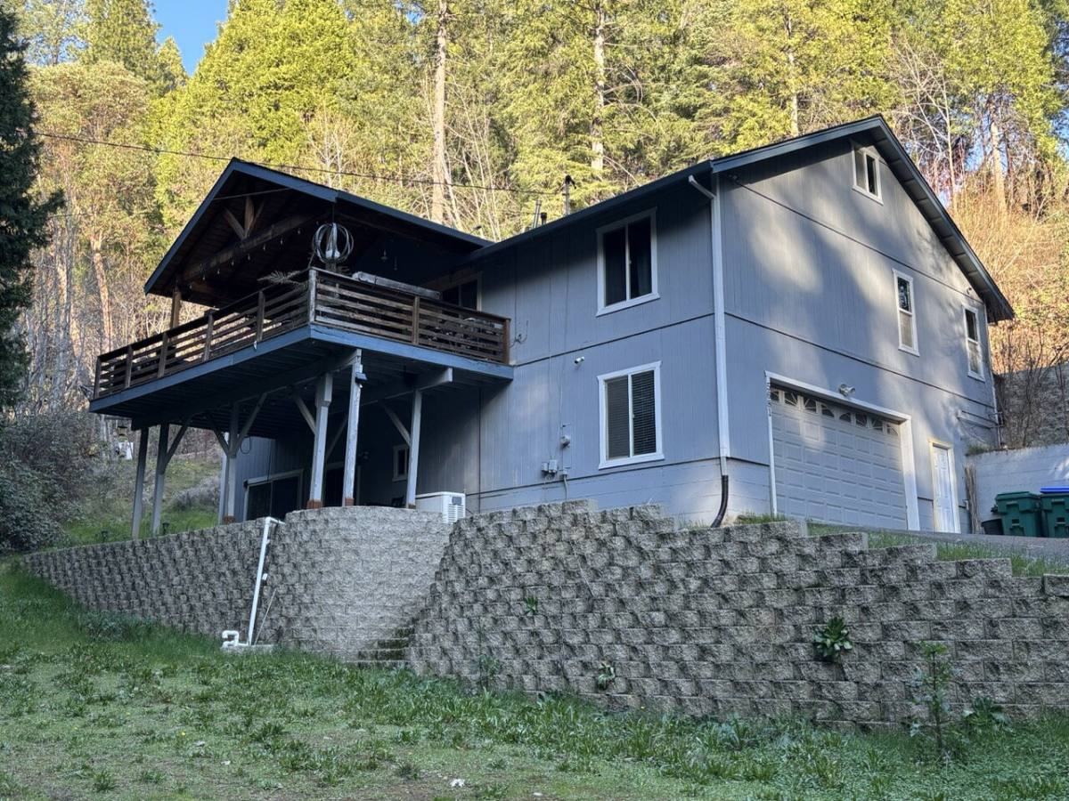 Apartment for rent at 5681 Manx Rd, Pollock Pines, CA 95726