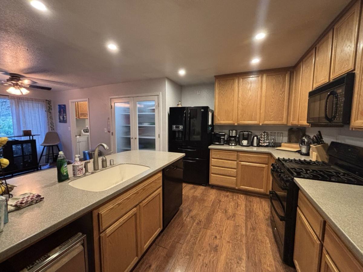 Apartment for rent at 5681 Manx Rd, Pollock Pines, CA 95726
