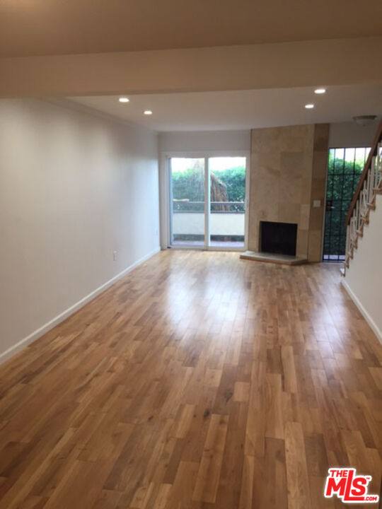 Townhouse for rent at 1250 S Corning St #2, Los Angeles, CA 90035