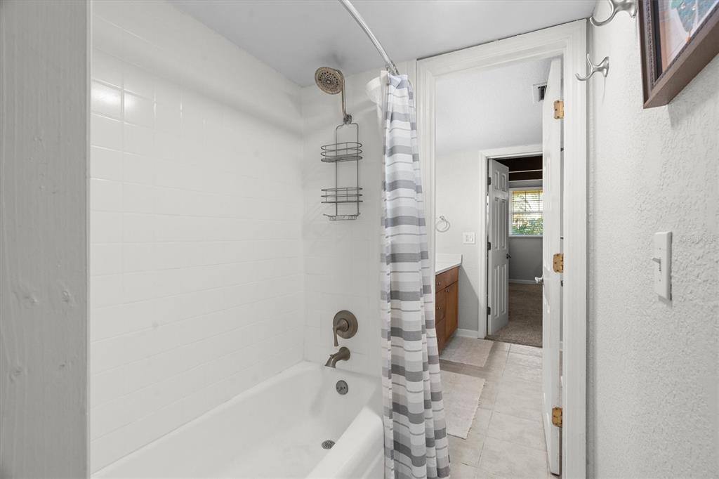 Condo for rent at 784 E Michigan St #27, Orlando, FL 32806