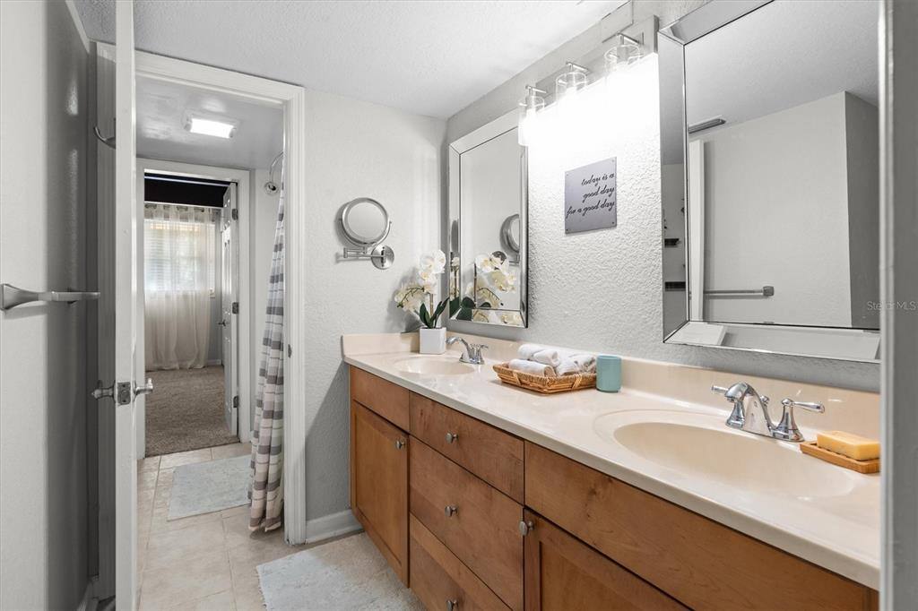 Condo for rent at 784 E Michigan St #27, Orlando, FL 32806