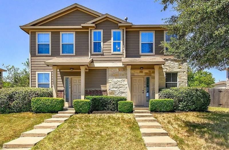 Townhouse for rent at 13804 Harris Ridge Blvd #B, Pflugerville, TX 78660