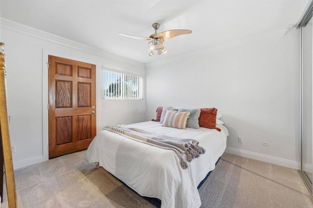 Townhouse for rent at 5505 Adelaide Ave #14, San Diego, CA 92115