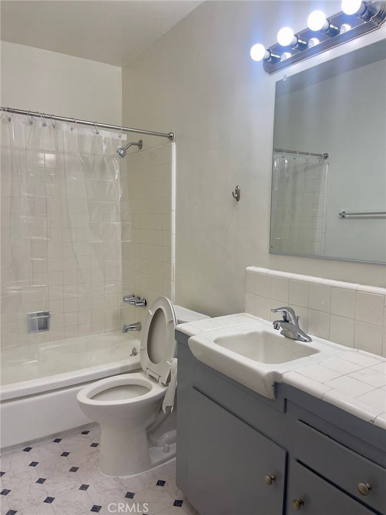 Apartment for rent at 1024 S Atlantic Blvd #15, Alhambra, CA 91803