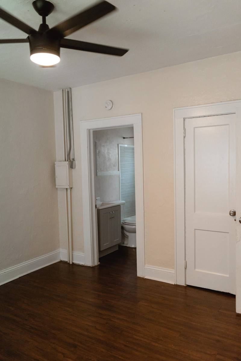 Apartment for rent at 515 N Monroe St #515, Tallahassee, FL 32301