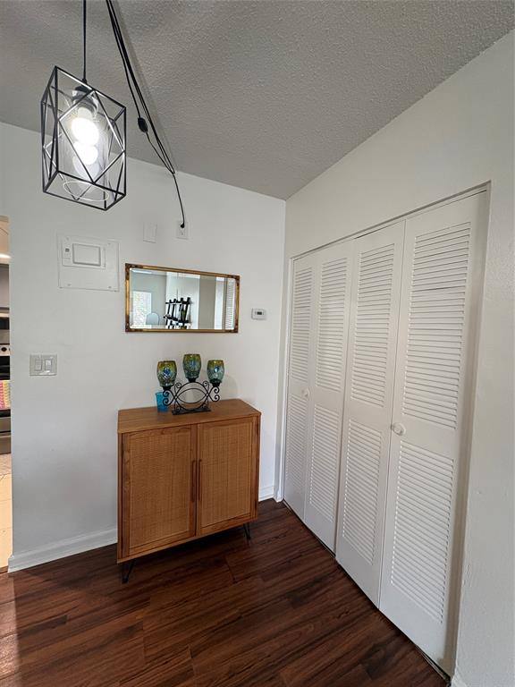 Apartment for rent at 101 SE 6th Ave #101-2, Pompano Beach, FL 33060