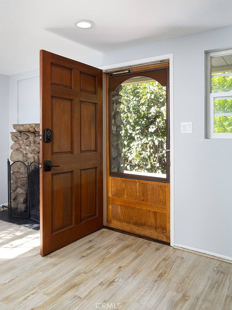 Apartment for rent at 487 Sturtevant Dr #487, Sierra Madre, CA 91024