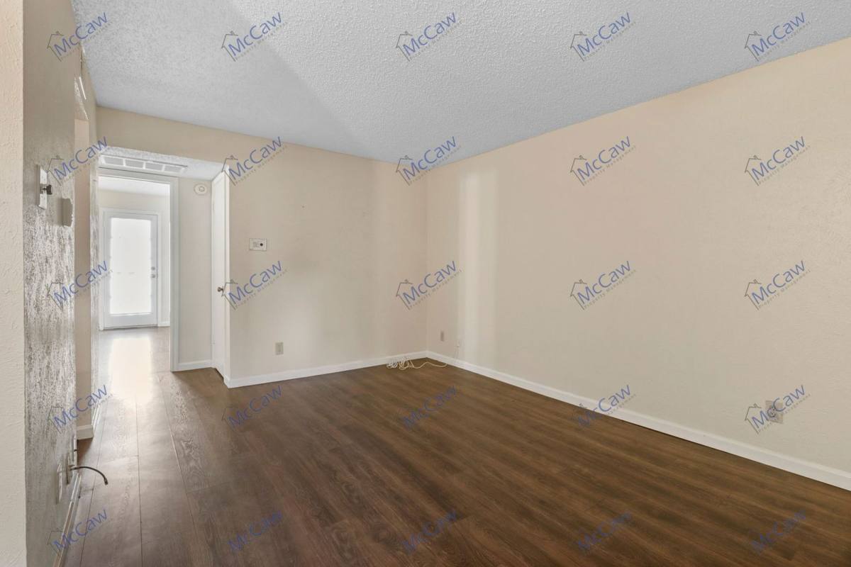 Condo for rent at 9520 Royal Lane #209, Dallas, TX 75243