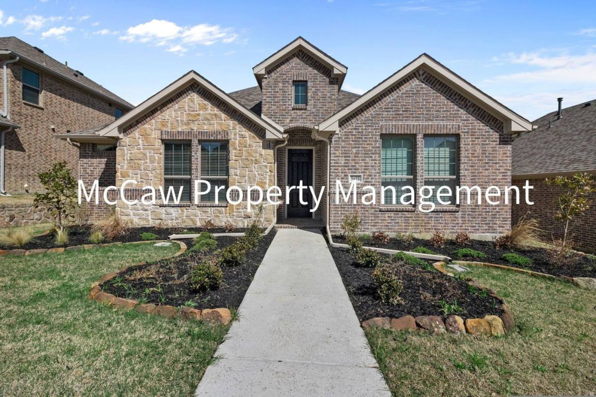 House for rent at 9698 Staffordshire Rd, Frisco, TX 75035