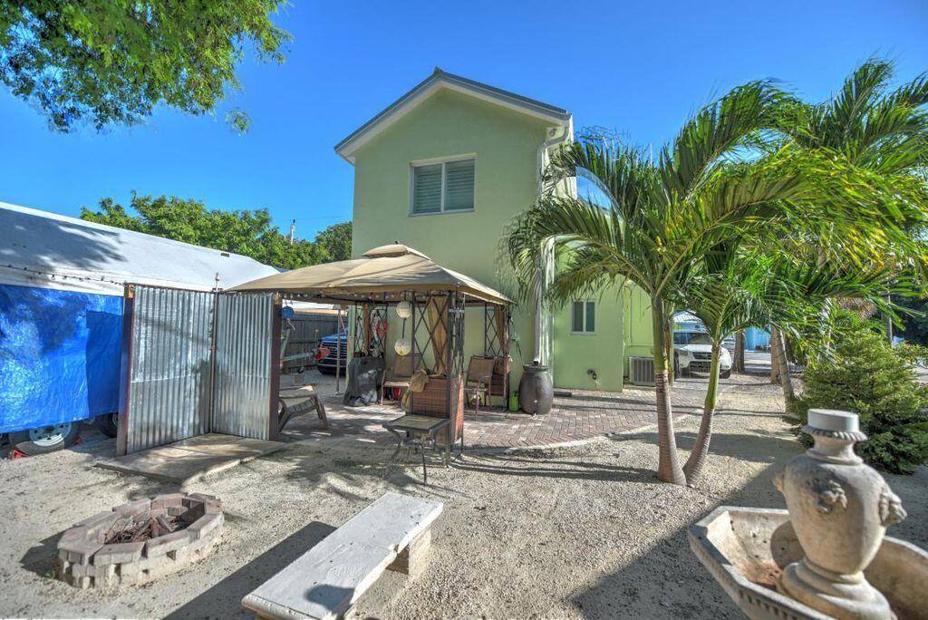 Apartment for rent at 2 Bonefish Ave #2, Key Largo, FL 33037