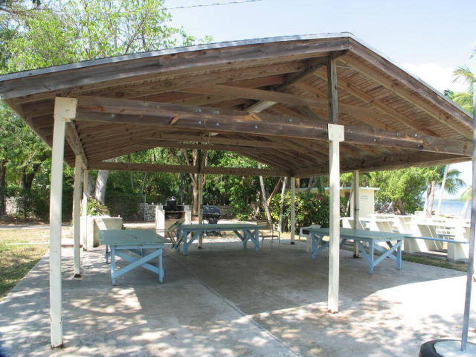 Apartment for rent at 2 Bonefish Ave #2, Key Largo, FL 33037