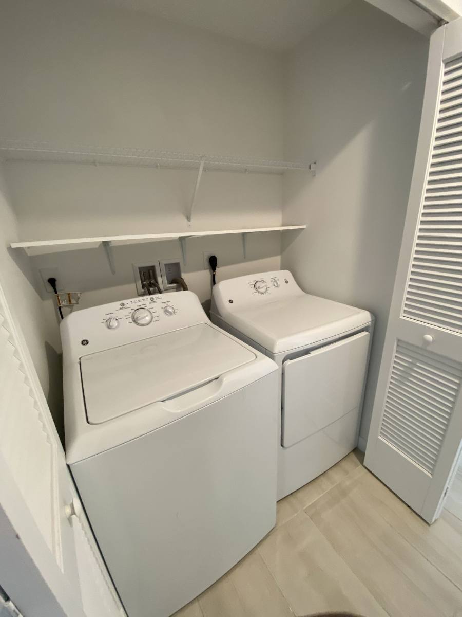 Apartment for rent at 482 NW 207th St, Miami, FL 33169