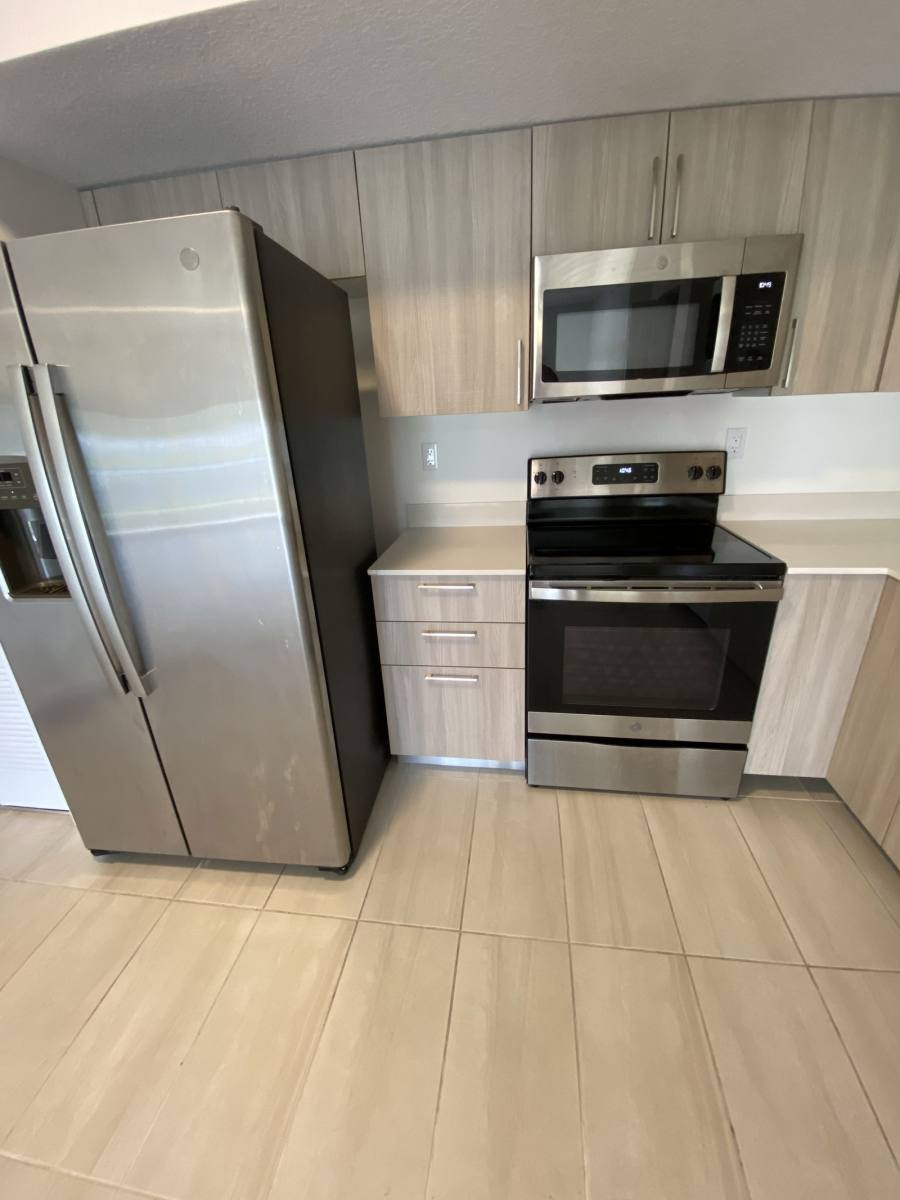 Apartment for rent at 482 NW 207th St, Miami, FL 33169