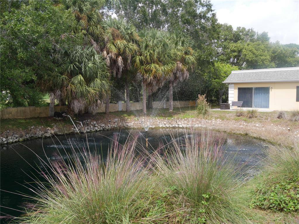 Apartment for rent at 2411 Aspinwall St, Sarasota, FL 34237
