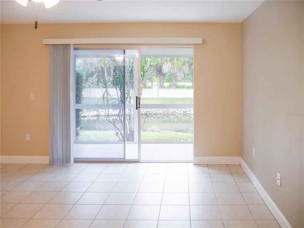 Apartment for rent at 2411 Aspinwall St, Sarasota, FL 34237