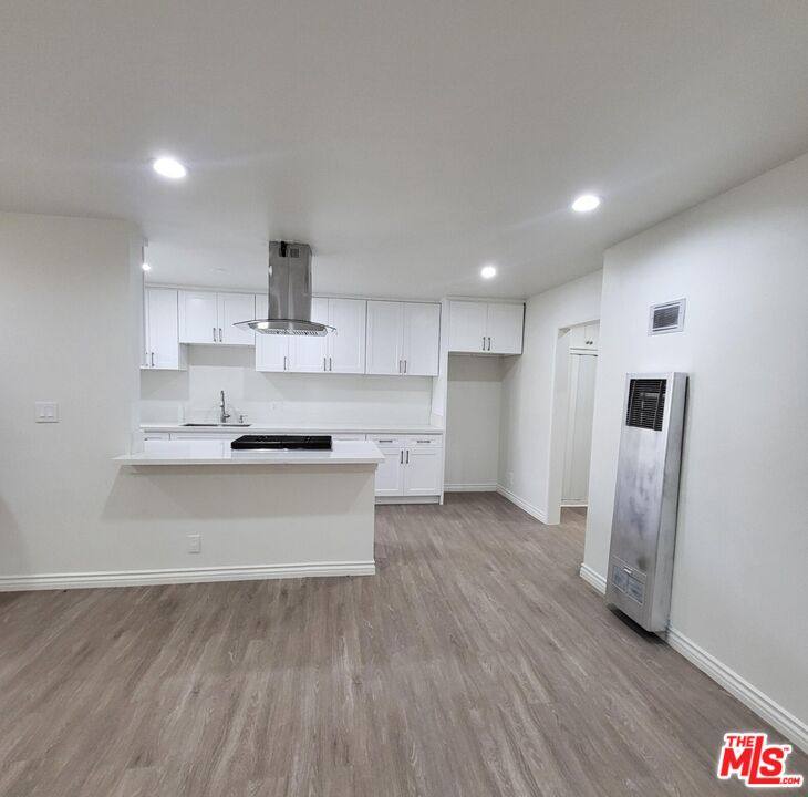 Apartment for rent at 933 S Norton Ave #933-5, Los Angeles, CA 90019