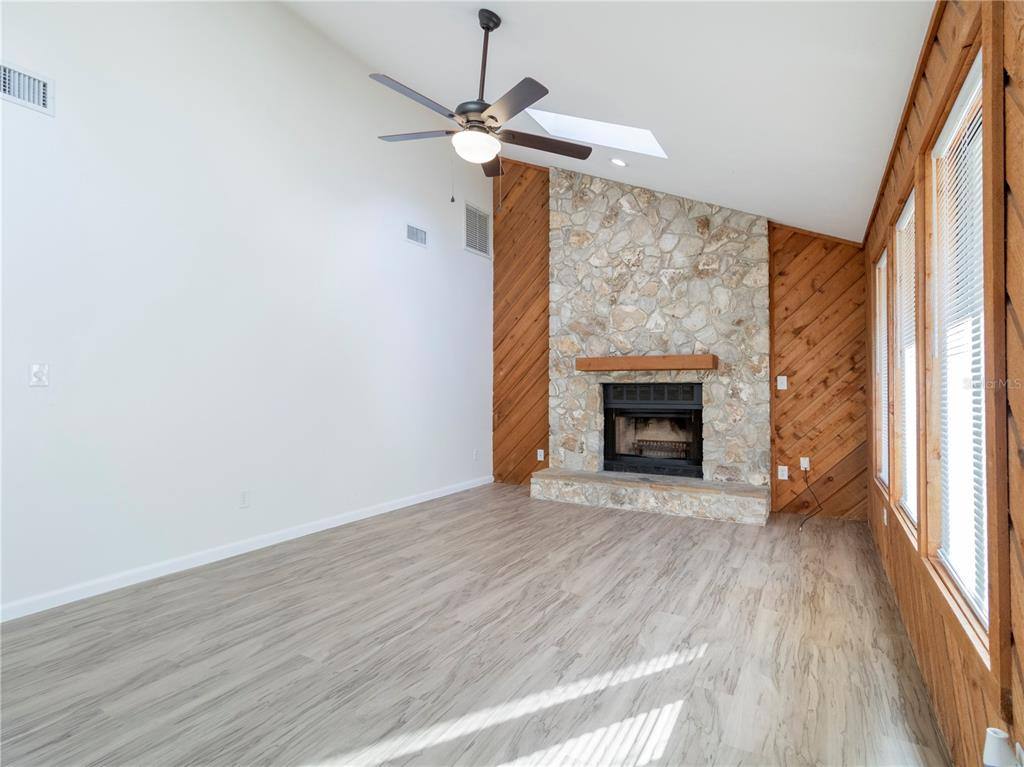 Apartment for rent at 8104 SW 53 Place, Gainesville, FL 32608