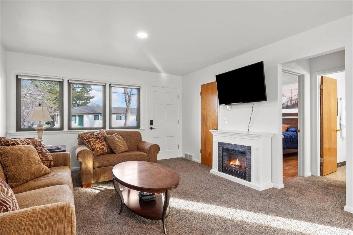 1305 9th St W 7, Billings, MT 59101 - Apartment For Rent - Image 5