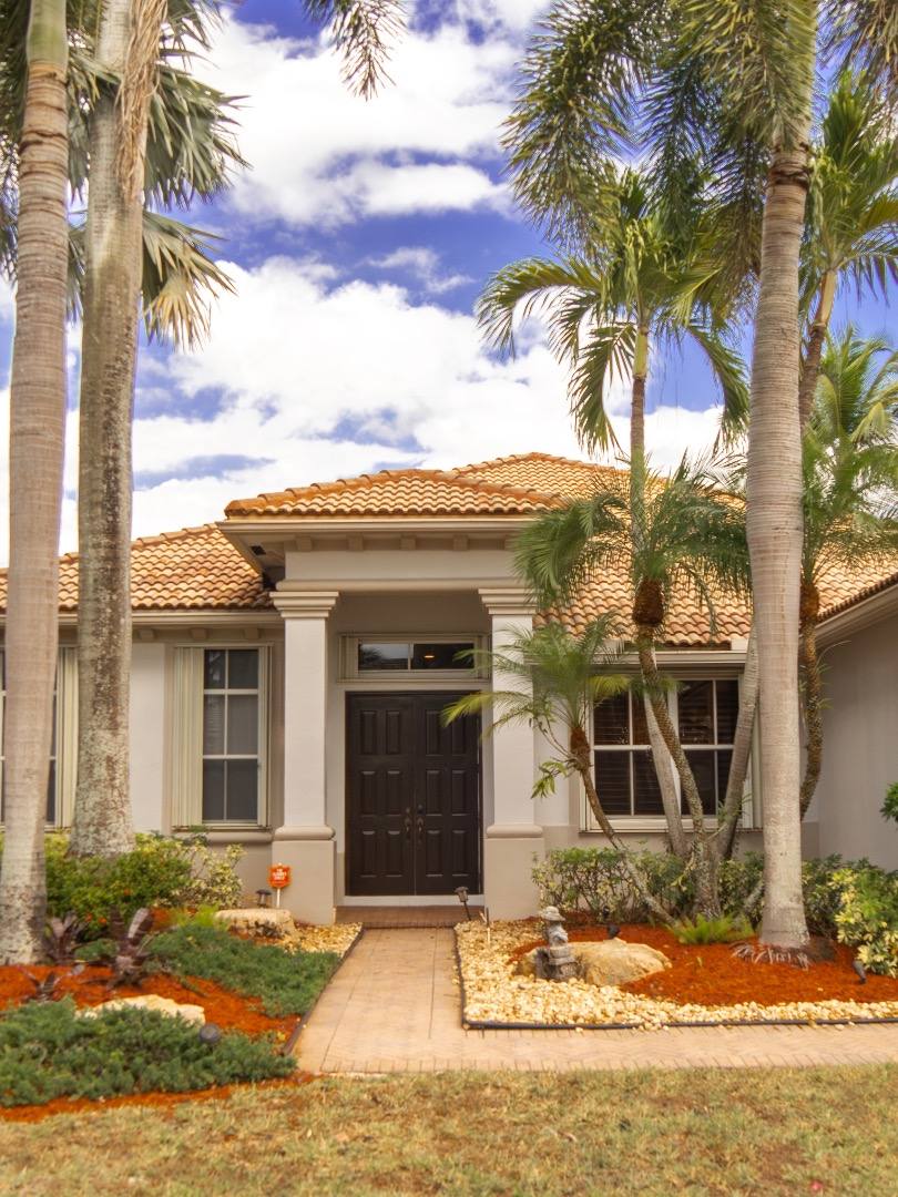 House for rent at 2288 Quail Roost Dr, Fort Lauderdale, FL 33327