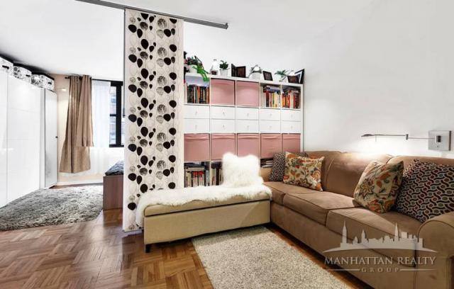 Apartment for rent at 333 E 49th St #2P, New York, NY 10017
