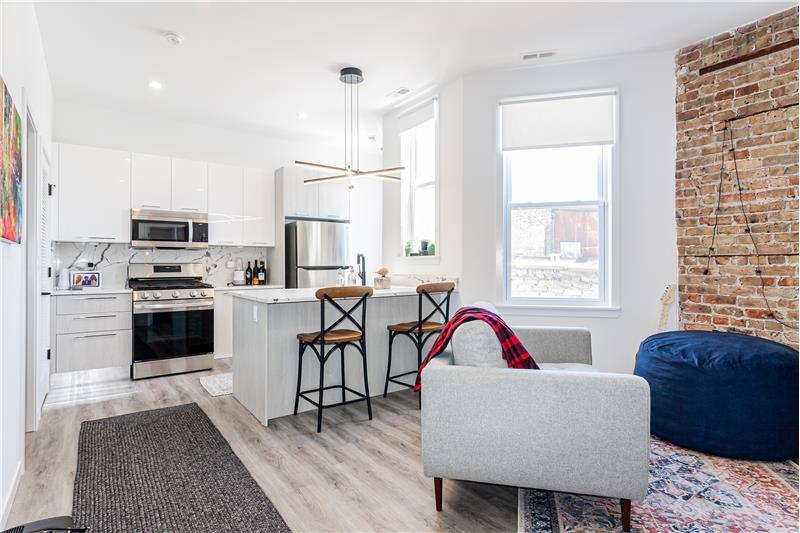 2743 W Division St #3R, Chicago, IL 60622