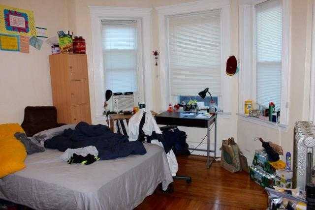 Apartment for rent at 463 Park Dr, Boston, MA 02215
