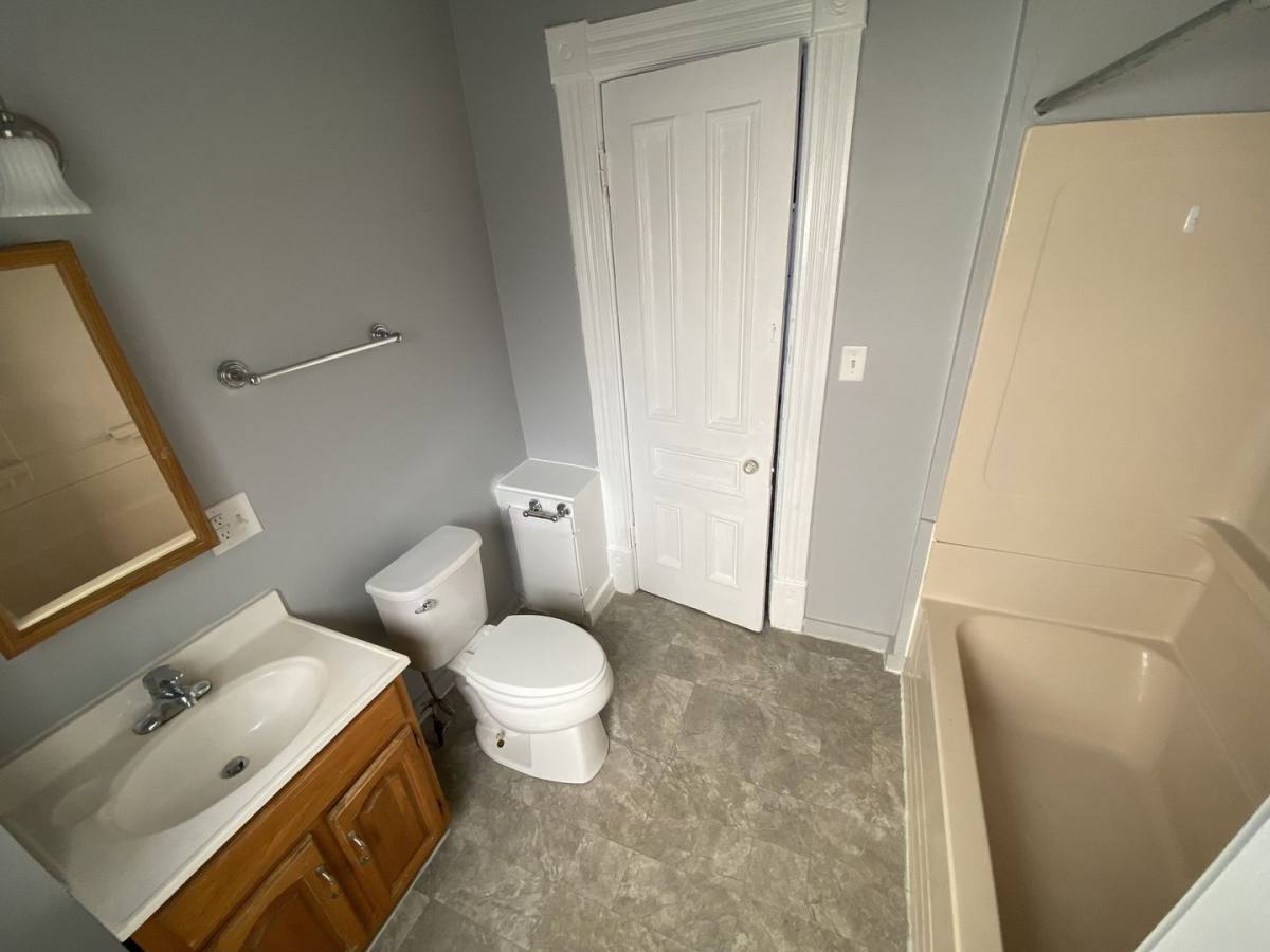 Apartment for rent at 176-182 Elmwood Ave, Burlington, VT 05401