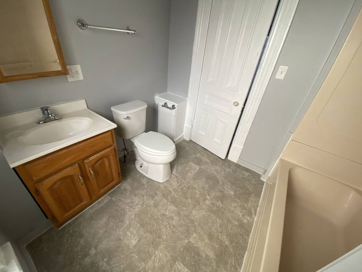 Apartment for rent at 176-182 Elmwood Ave, Burlington, VT 05401