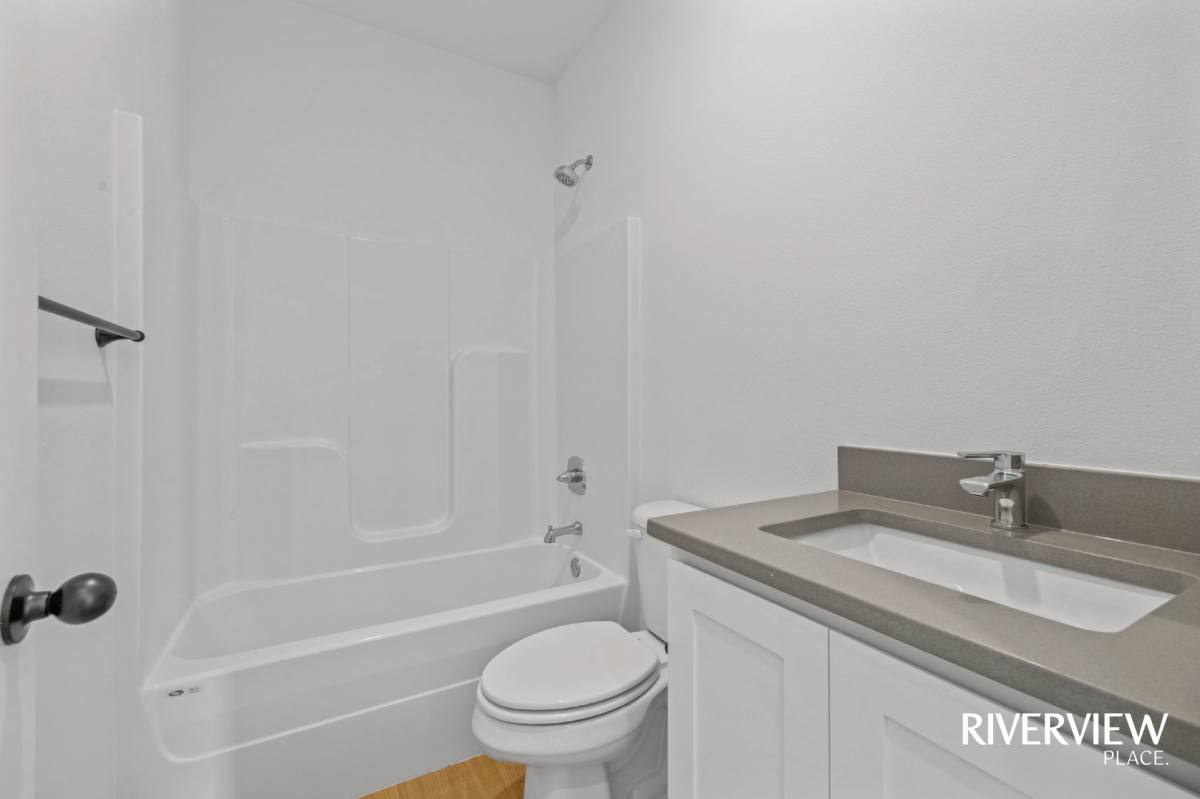 Apartment for rent at 1820 Riverview Dr, Elkins, AR 72727