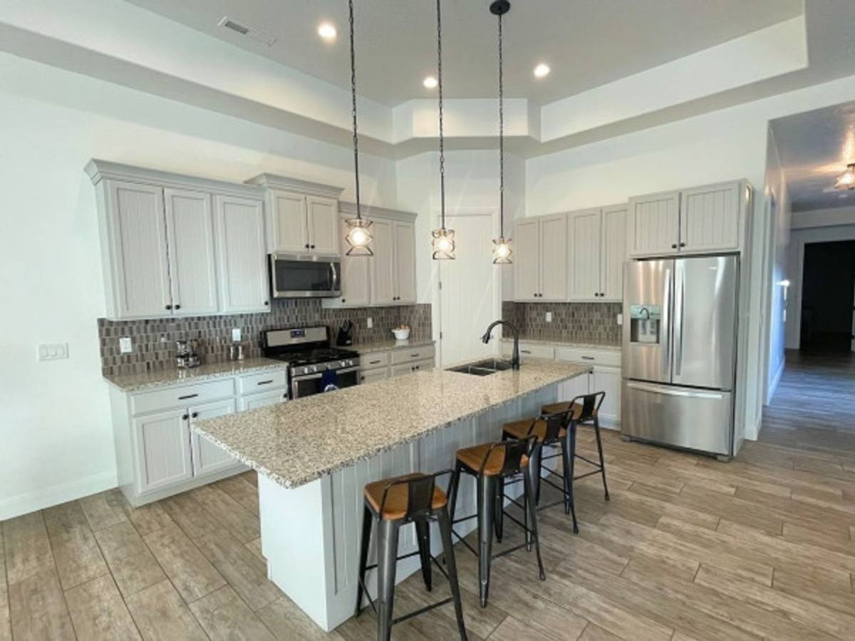 House for rent at 3212 S 4900 W, Hurricane, UT 84737