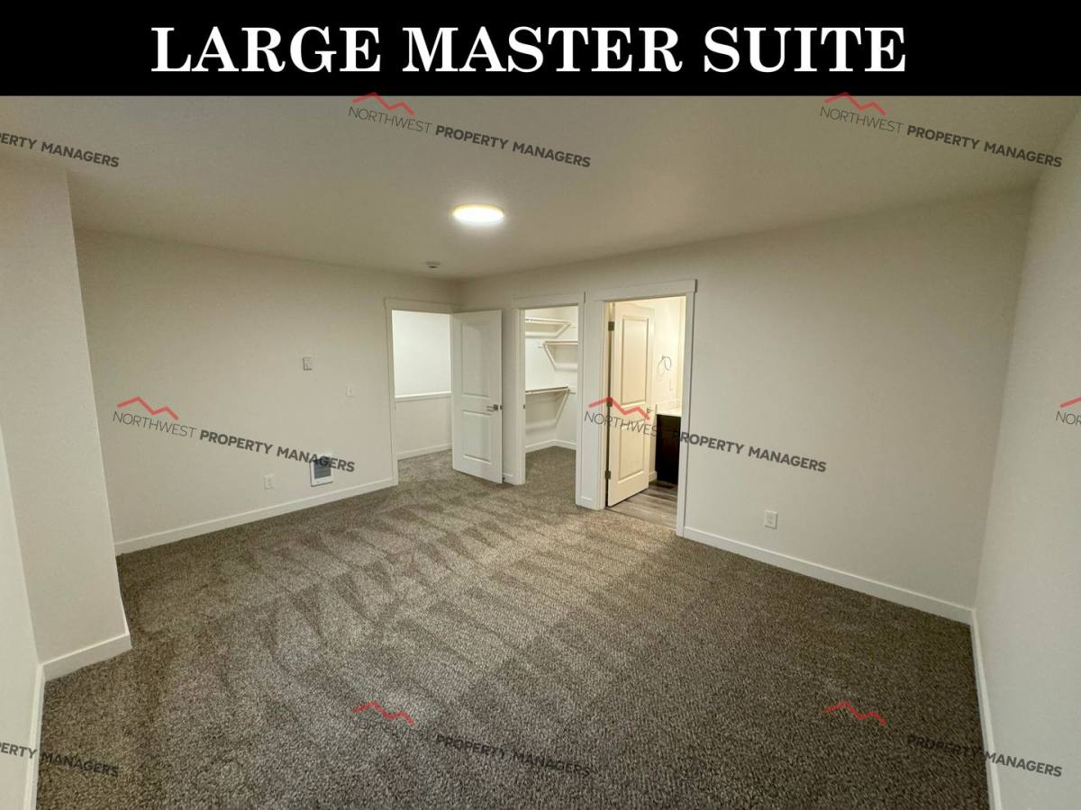 Apartment for rent at 1411-1414 Bella Rose Lane, Centralia, WA 98531