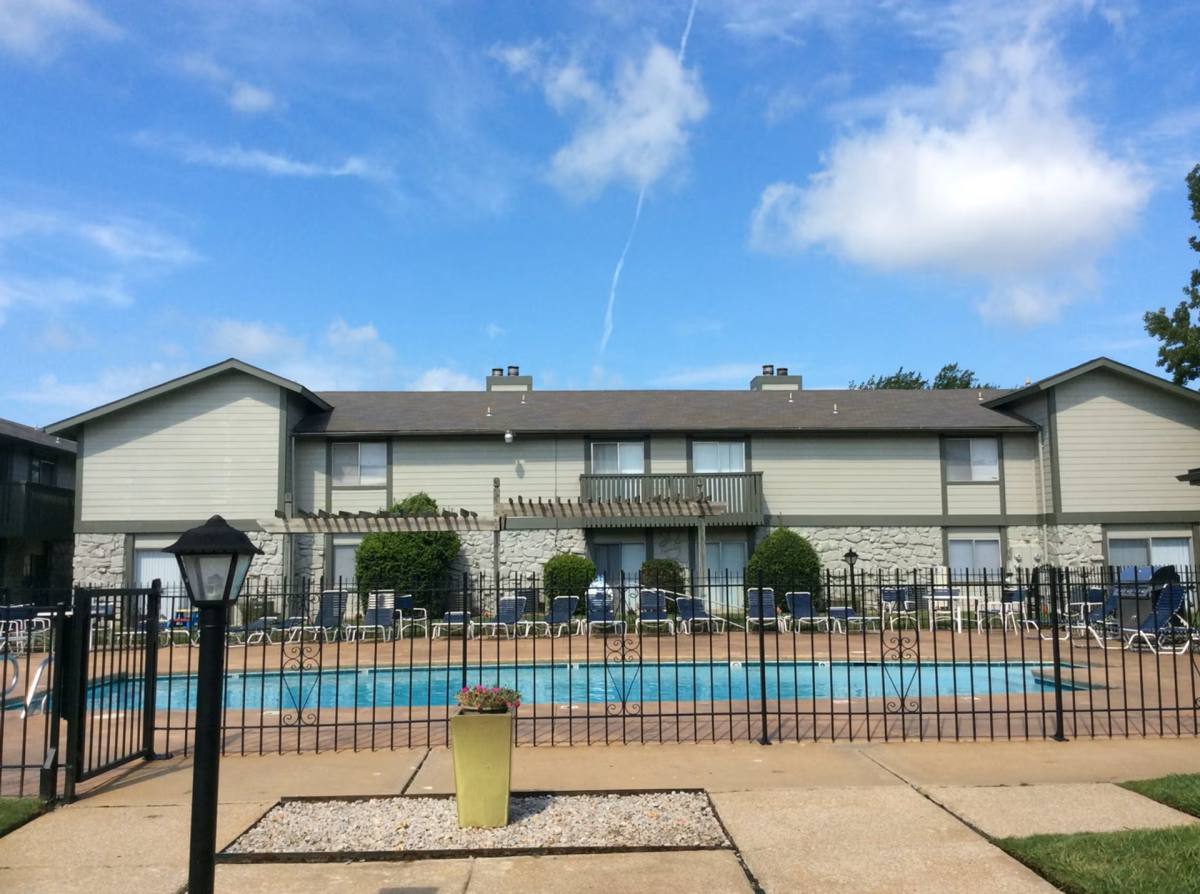 Apartment for rent at 3272 S Lakewood Ave, Tulsa, OK 74135