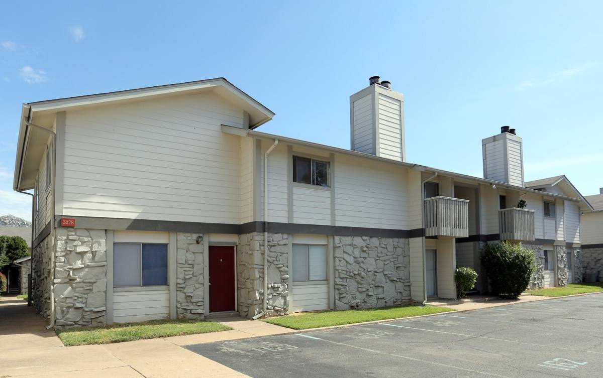 Apartment for rent at 3272 S Lakewood Ave, Tulsa, OK 74135