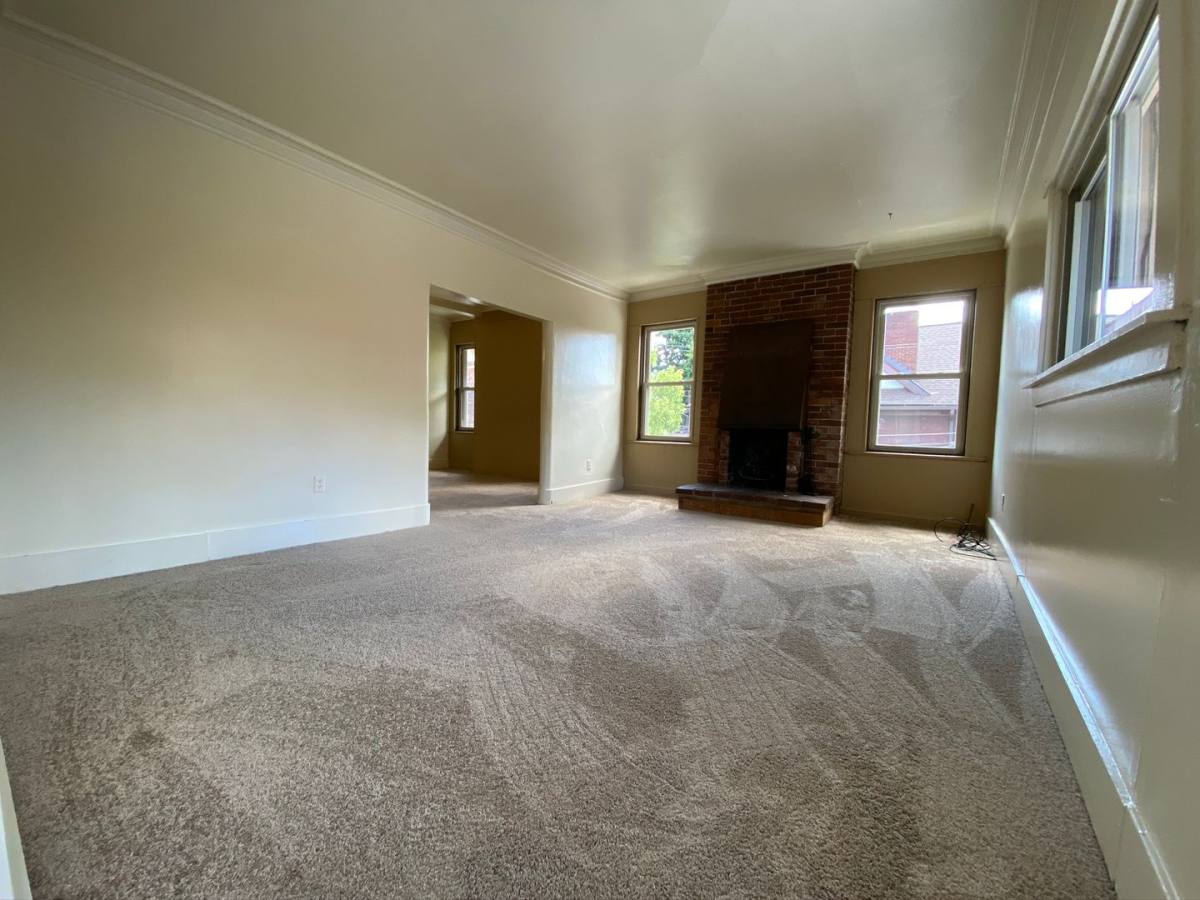 Apartment for rent at 2225 Murray Ave, Pittsburgh, PA 15217