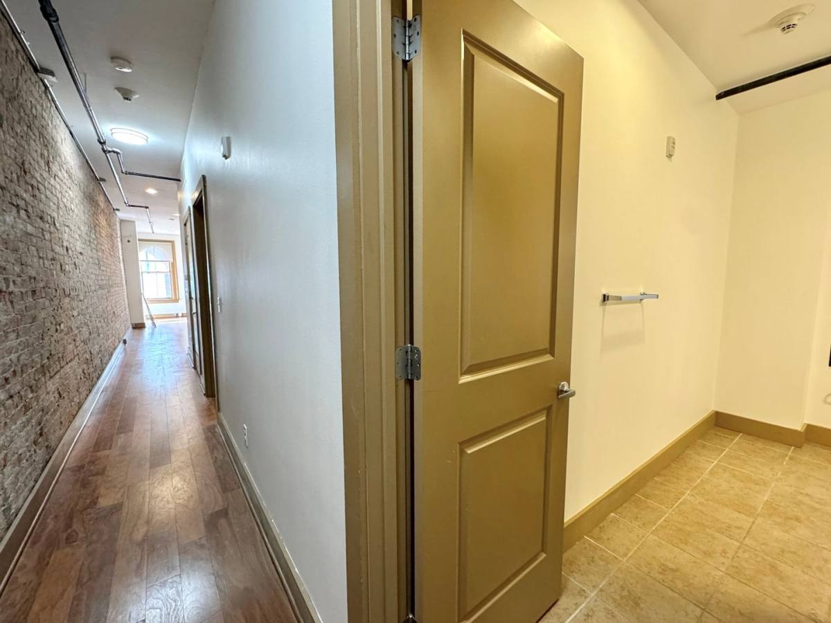 Apartment for rent at 641 Walnut St, Cincinnati, OH 45202