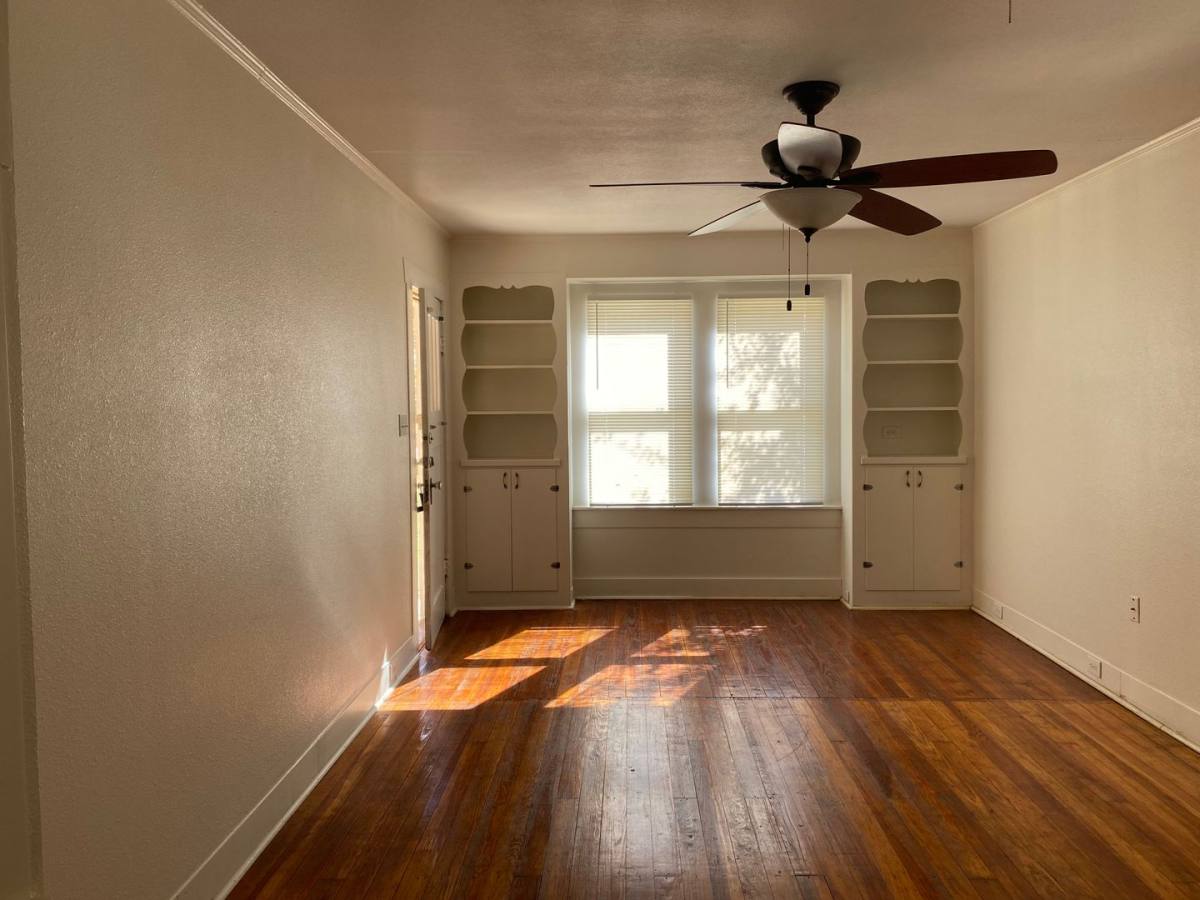 House for rent at 933 Beck St, Schertz, TX 78154