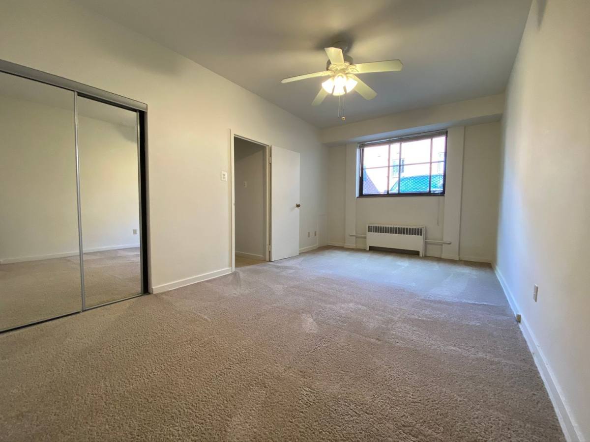 Apartment for rent at 5320 Fifth Ave, Pittsburgh, PA 15232