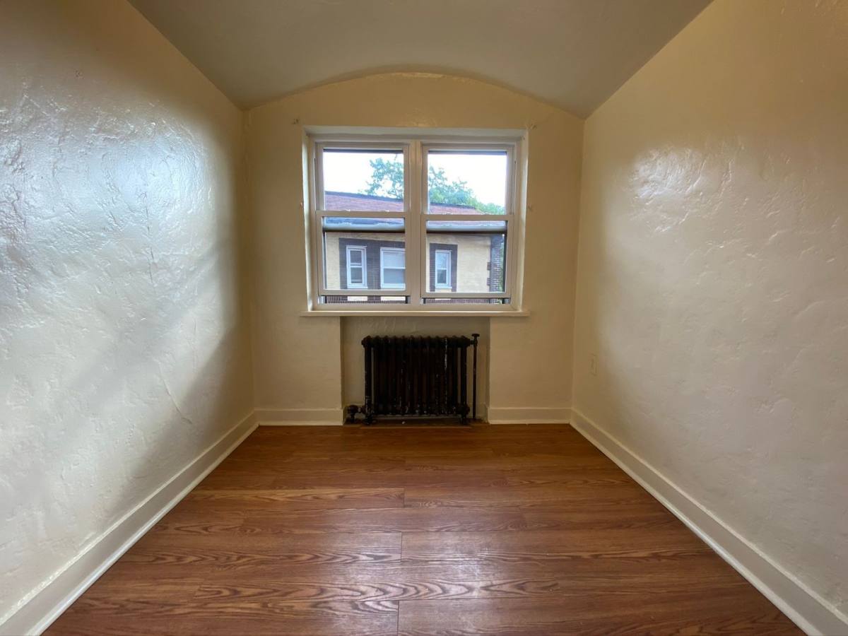 Apartment for rent at 5700 Munhall Rd, Pittsburgh, PA 15217