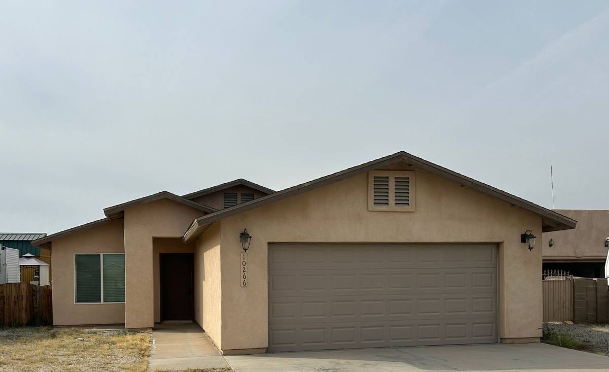 House for rent at 10266 S Tornado Ave, Yuma, AZ 85365