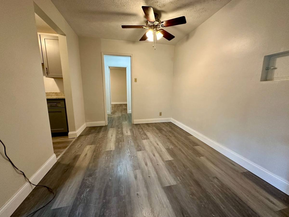 Apartment for rent at 5927 Walnut St, Pittsburgh, PA 15232