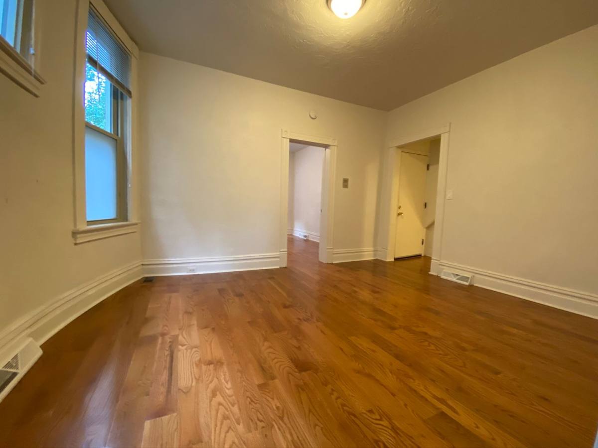 Apartment for rent at 709 Bellefonte St, Pittsburgh, PA 15232