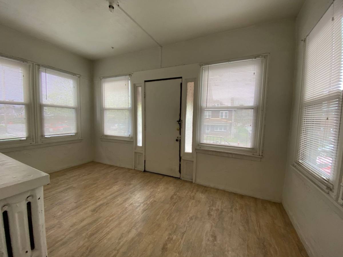 Apartment for rent at 4127 Murray Ave, Pittsburgh, PA 15217