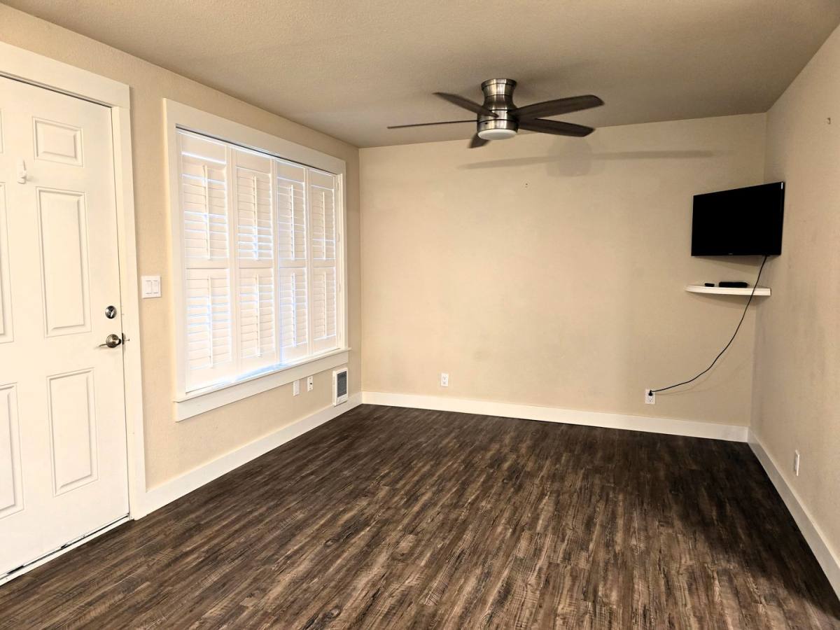 Apartment for rent at 3108 Grandview St, Gig Harbor, WA 98335
