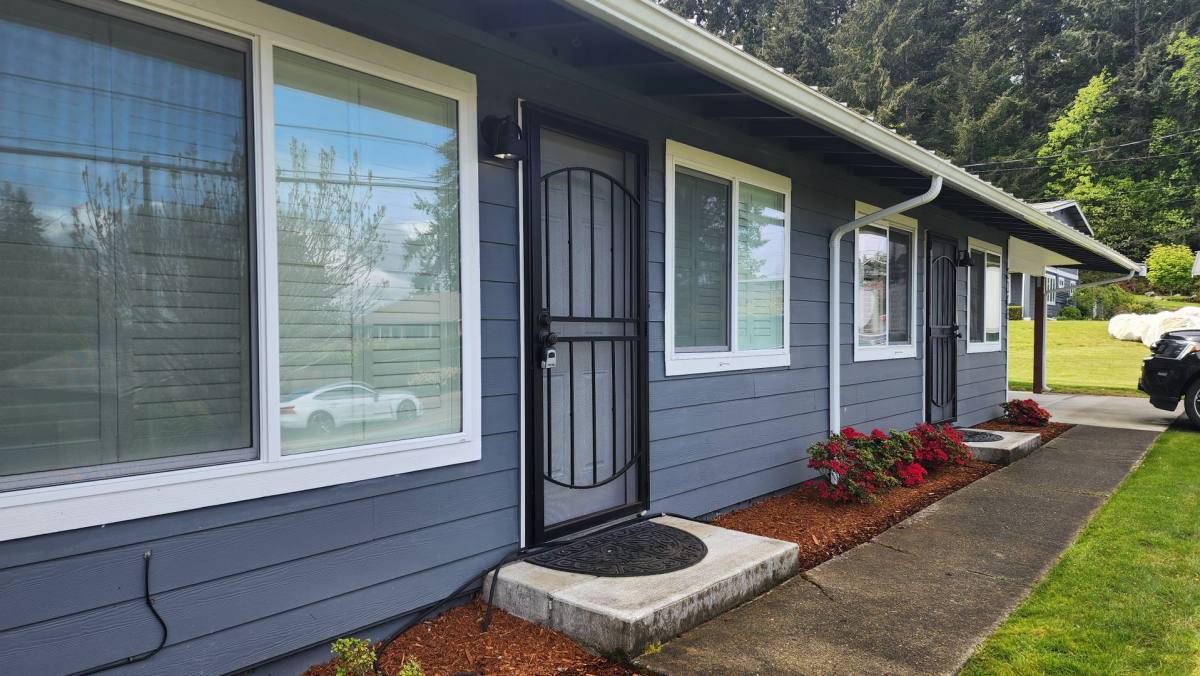 Apartment for rent at 3108 Grandview St, Gig Harbor, WA 98335