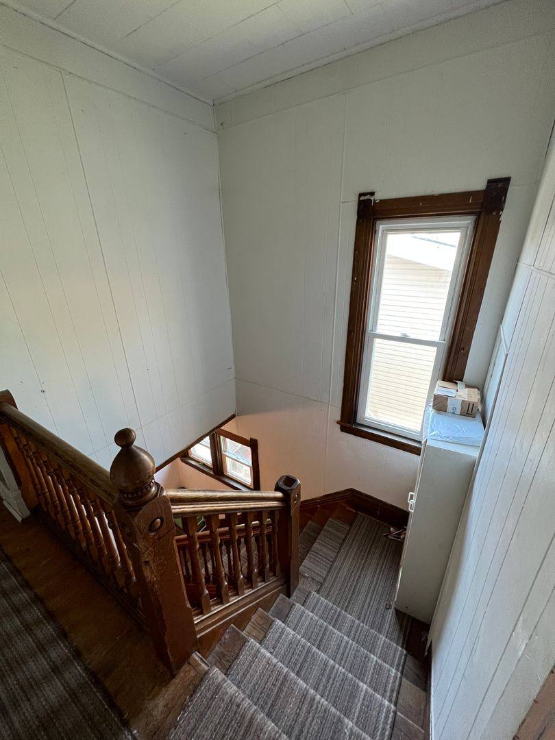 Apartment for rent at 2125 E Superior St, Duluth, MN 55812