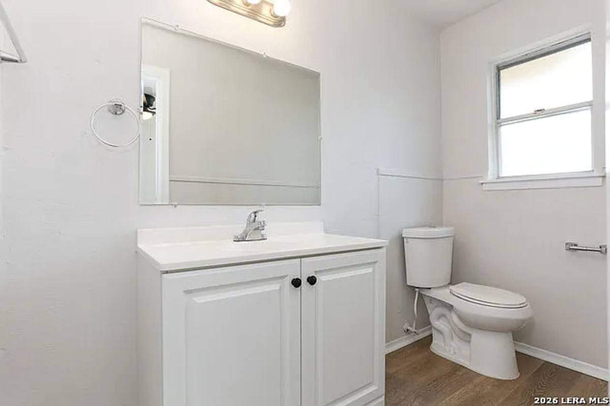 House for rent at 2027 Leesburg, San Antonio, TX 78220