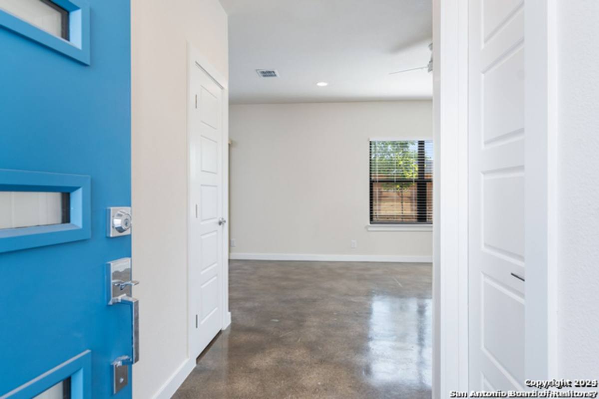 House for rent at 211 Utah St, San Antonio, TX 78210