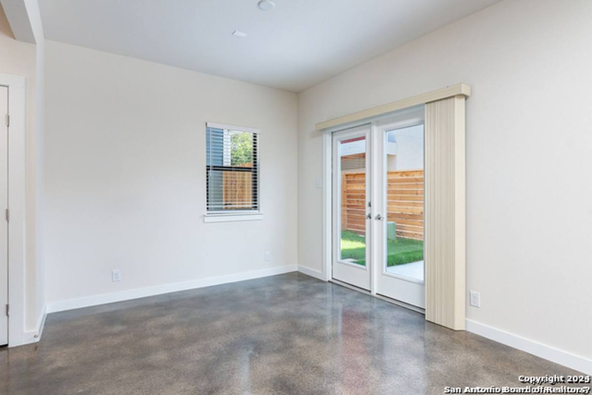 House for rent at 211 Utah St, San Antonio, TX 78210