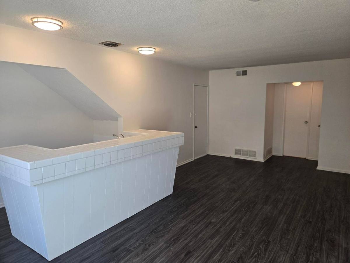 Apartment for rent at 3741-5 W 116th St, Hawthorne, CA 90250