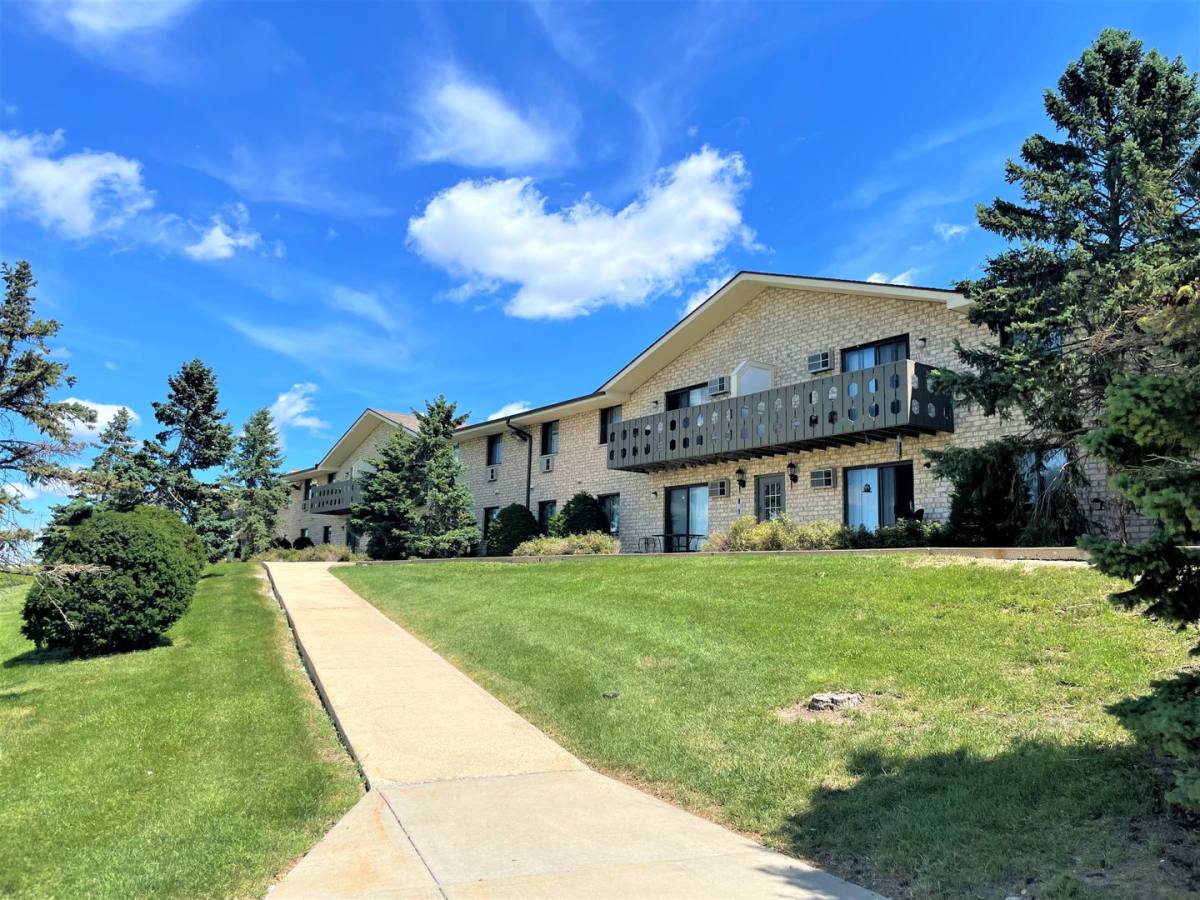 Apartment for rent at 1461-1541 S 98th St, Milwaukee, WI 53214